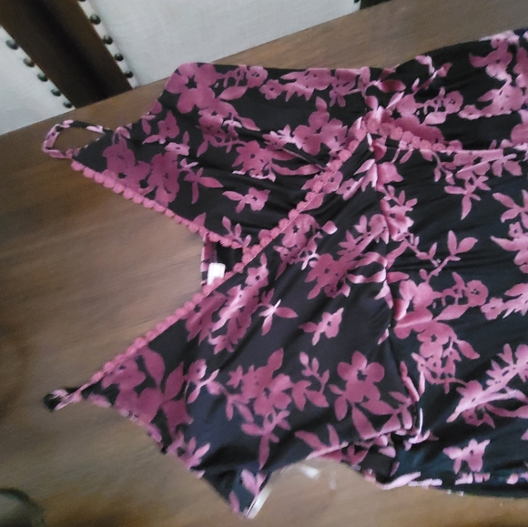 Adam Levine velvet romber dress - Picture 4 of 4